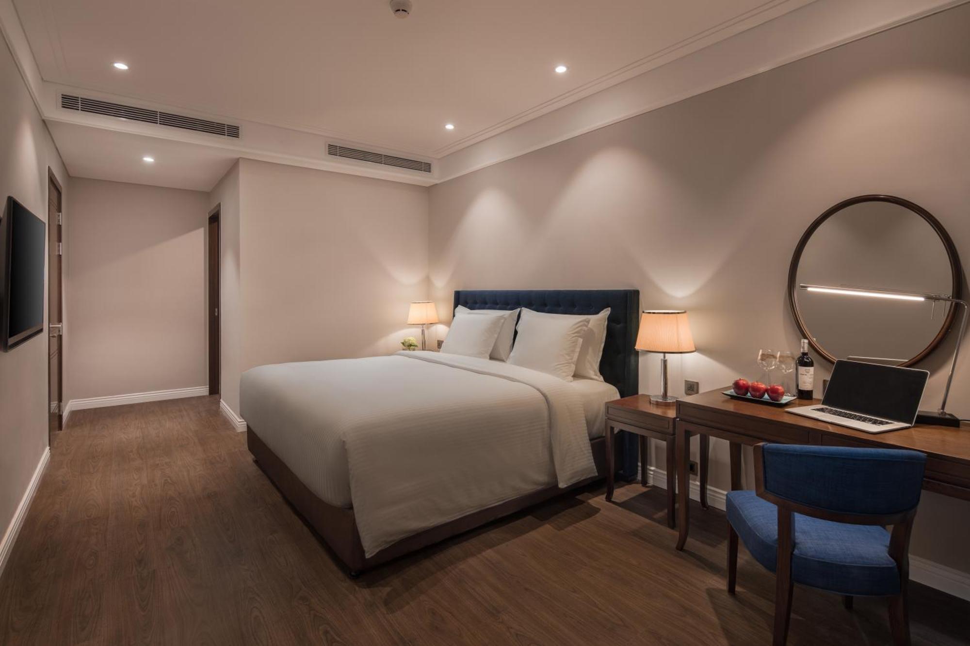 Luxury Beach Condo 5-Star, Rooftop Pool Дананг Екстериор снимка